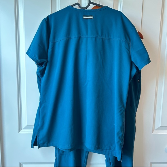 KOI Next Gen Teal Scrub Set XL Tall 🩺 - Picture 5 of 8